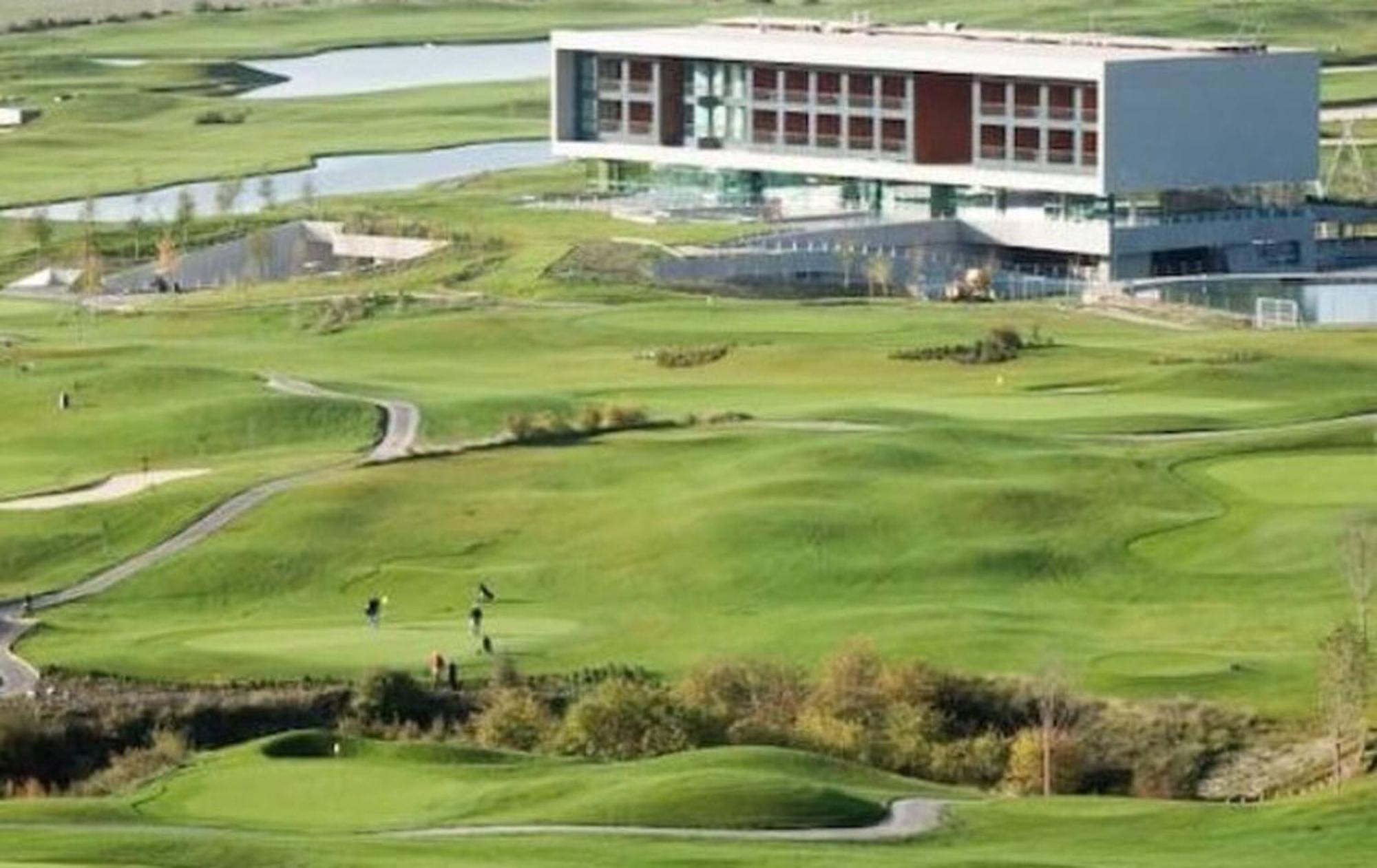 Coqueto Apto Con Vistas En Las Margas Golf N001 Sabiñánigo Kültér fotó
