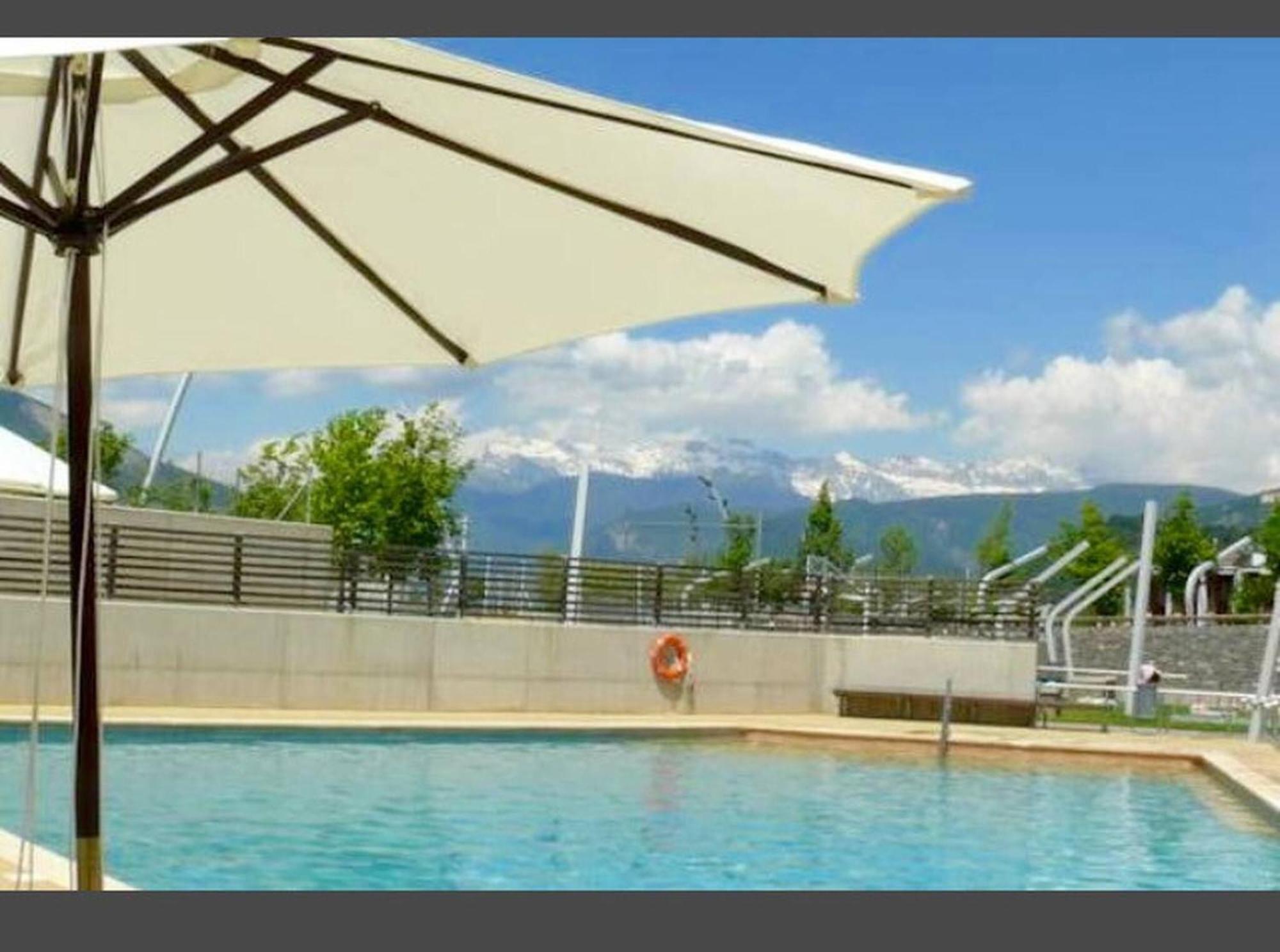 Coqueto Apto Con Vistas En Las Margas Golf N001 Sabiñánigo Kültér fotó